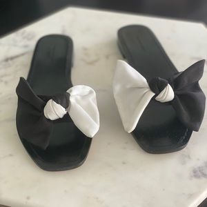 Something Navy NWT 6.5 sandals